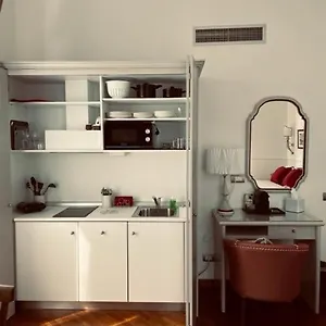 suite-aria-darte-1.it-tuscanyhotel.com/