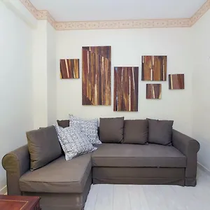Apartment Marrucini, Rome