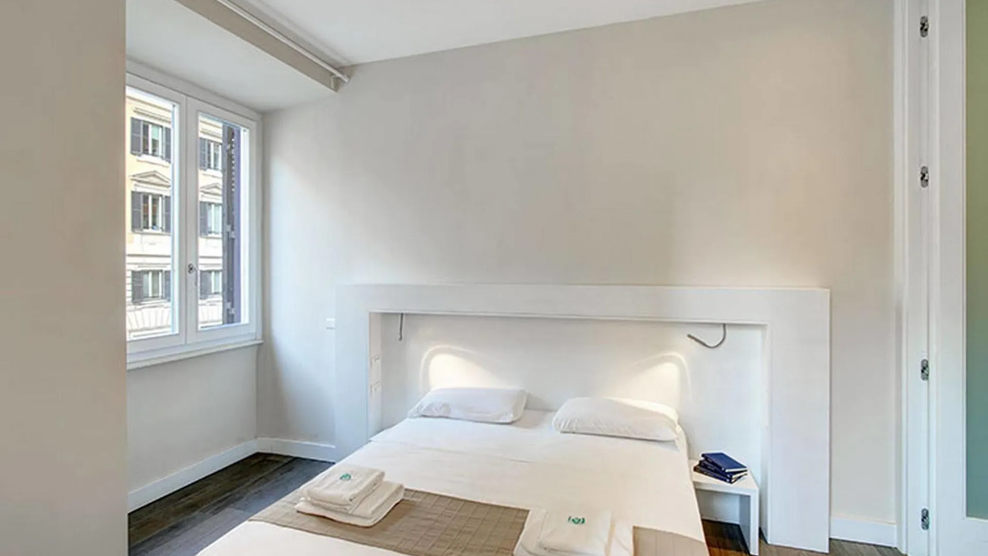 Bed and Breakfast Ecce Roma 3*, Rzym