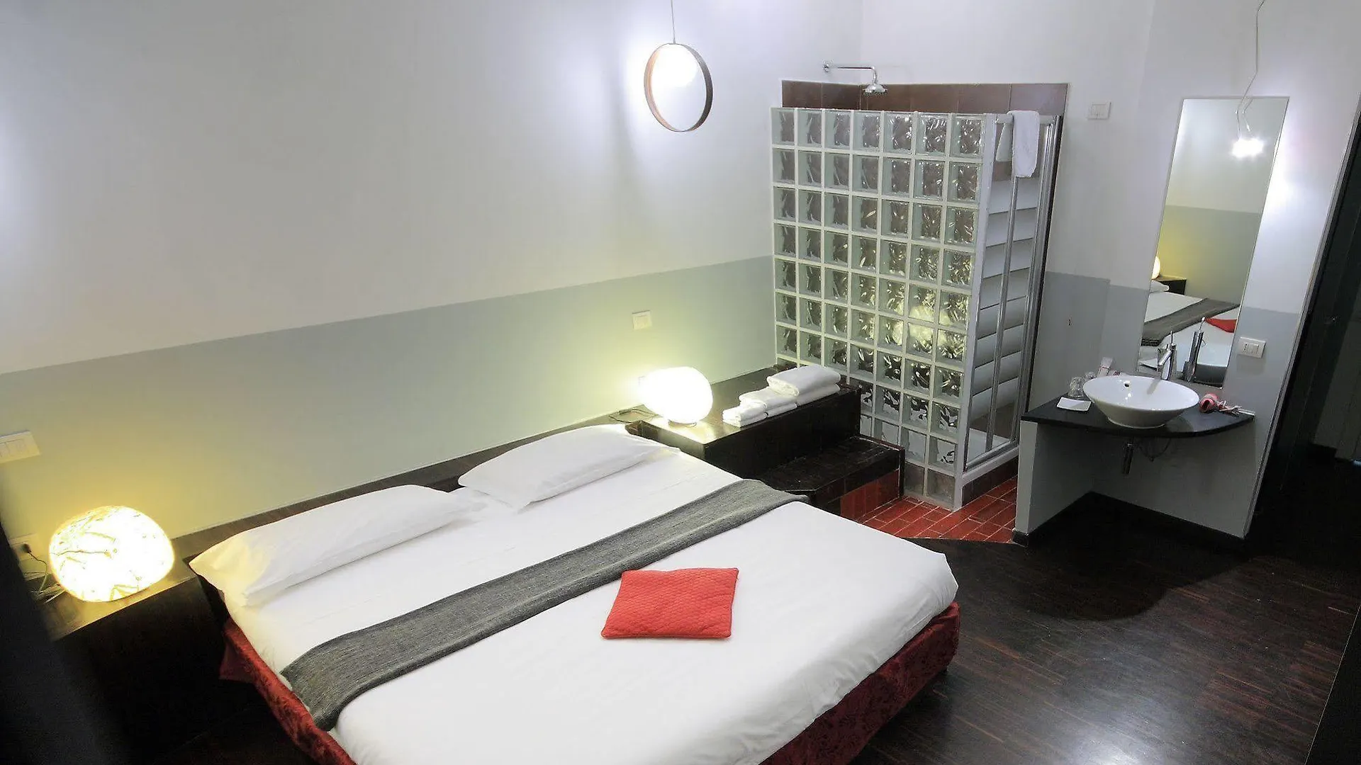 Bed and breakfast Ecce Roma Rome